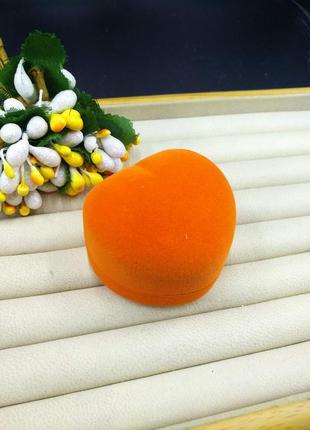 Ювелірна подарункова упаковка футляр коробочка для перстня сережок помаранчеве сердечко оксамитова