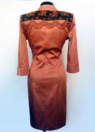 Стильне плаття, вставки вишивки. коричнева бронза. туреччина. нове, р. 42-485 фото