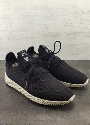 Кроссовки adidas hu pharell. размер 43