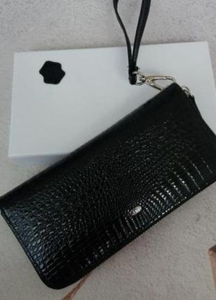 Жіночий шкіряний гаманець