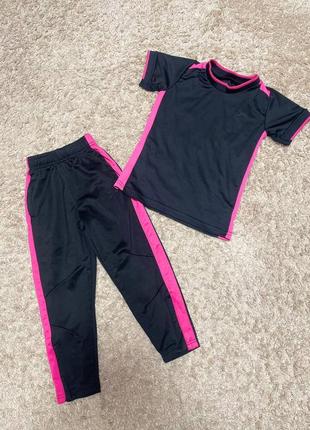 Спортивний костюм