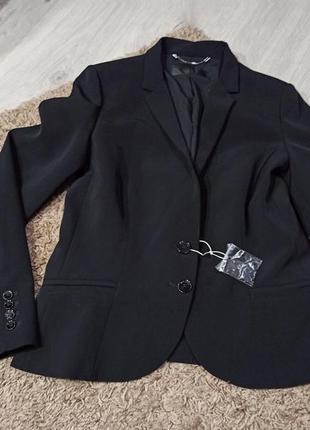 Класичний стильний чорний піджак2 фото