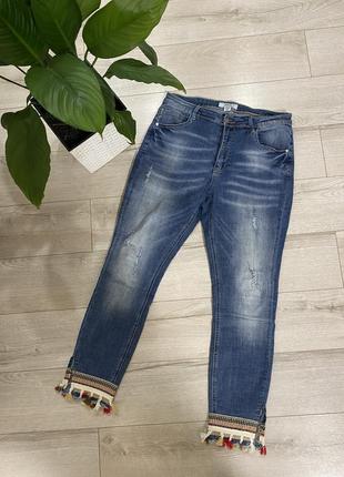 Завужені джинси у стилі бохо2 фото