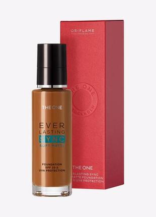 Адаптивна матова тональна основа the one everlasting sync spf 10