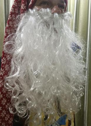 Длинная борода деда мороза