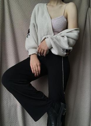 Штани кюлоти.