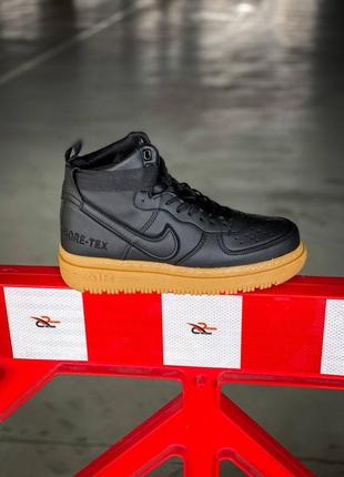 Чоловічі демисезонні високі кросівки nike air force gore-tex'black. колір чорний7 фото