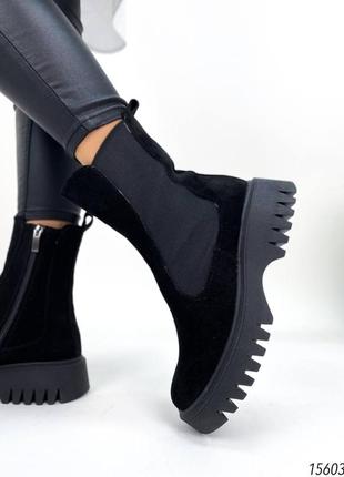 Натуральні замшеві зимові чорні черевики челсі на резинках6 фото
