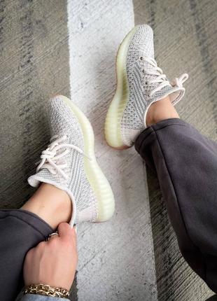 Кросівки adidas yeezy boost 350 v2 "citrin""5 фото