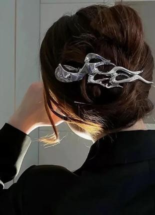 Заколка для волос большая металлическая серебряного цвета готическая