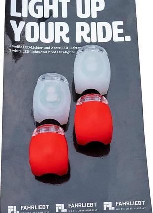 Fahrliebt ® - набір з 4 оригінальних світлодіодних ліхтарів для дитячого візка самоката велосипеда1 фото