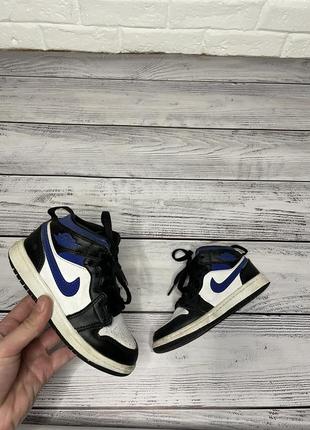 Кроссівки nike air jordan 1 retro1 фото