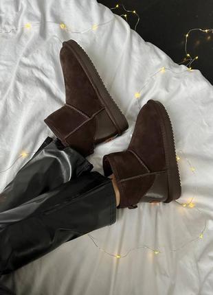 Женские угги ugg mini dark chocolate lacquer❄️