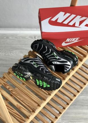 Чоловічі кросівки nike vapormax tn. колір чорний3 фото