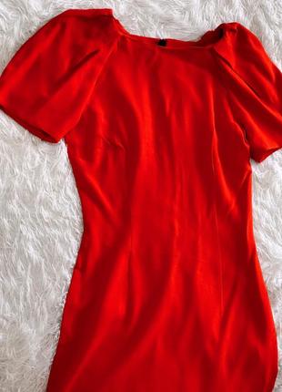 Яркое красное платье zara с рукавами-воланами7 фото