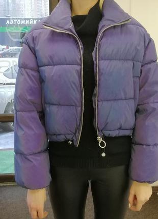 Женская зимняя короткая куртка1 фото