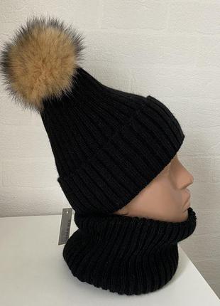 Зимний комплект шапка хомут с натуральным помпоном2 фото