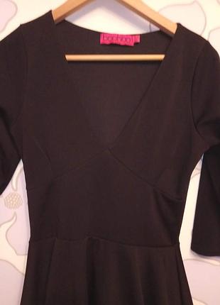 Чёрное платье boohoo 3