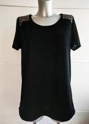 Нарядная футболка marks&spencer из бархата черного цвета.