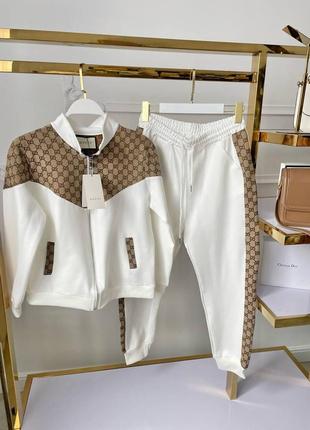 Спортивный костюм в стиле gucci