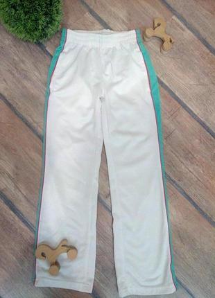 Спортивные штаны