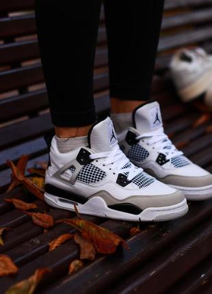 Жіночі кросівки jordan retro 4  женские кроссовки джордан