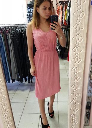 Розовое платье миди плиссе,плиссипованное платье миди h&m1 фото