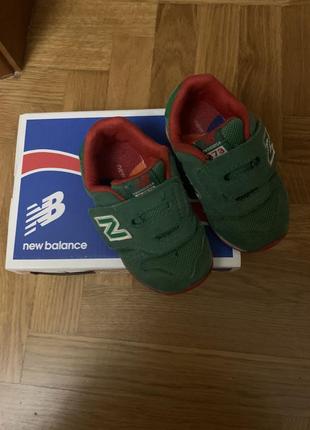 Дитячі кросівки new balance 5 розмір4 фото