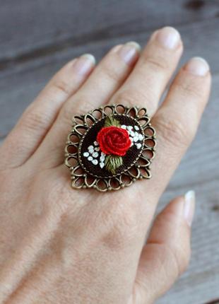 Червоний чорний перстень у стилі ретро вінтаж троянди овальний крупний перстень2 фото