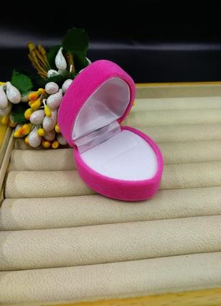 Ювелирная подарочная упаковка футляр коробочка для кольца сережек маленькое сердечко розов бархатное3 фото