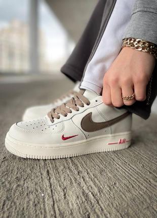 Женские кожаные кроссовки nike air force 1 low premium "white/brown #найк