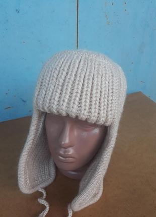Шапка ушанка.