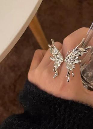 Стильне модне трендове колечко перстень каблучка кільце із метеликом в стилі панк рок хіп хоп готичний метелик6 фото