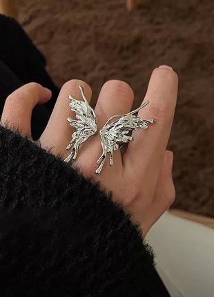Стильне модне трендове колечко перстень каблучка кільце із метеликом в стилі панк рок хіп хоп готичний метелик