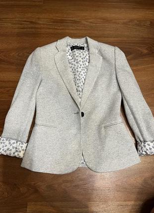 Піджак жіночий