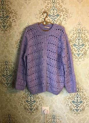 Красивый свитер