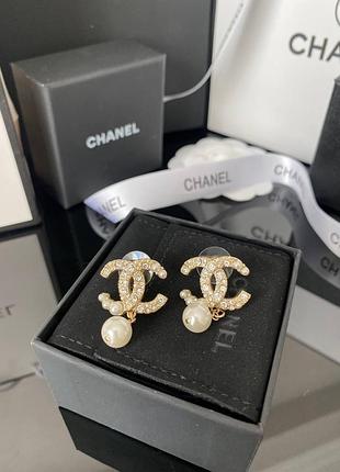 Брендовые серьги