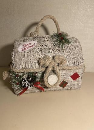 Плетена новорічна шкатулка/сундук/органайзер для зберігання з соломи