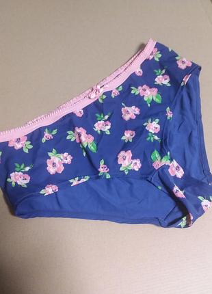 Трусики в квітковий принт