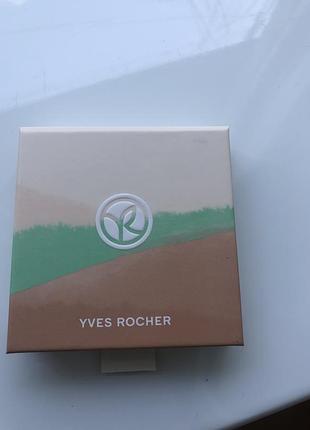 Компактна пудра  yves rocher8 фото