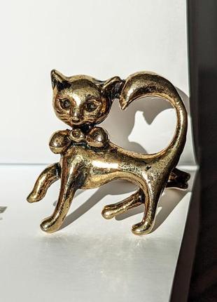 Винтажное золотистое кольцо в виде кошки кот кошка