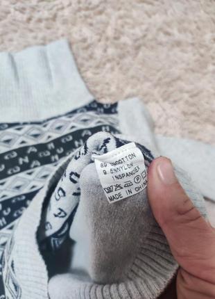 Мякенький теплий гольфик.
стан хороший .
не кошлатиться,не кусається.
розмір 92.
польська якість