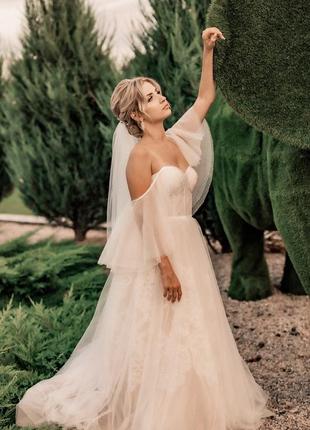 Нереальна весільна сукня1 фото