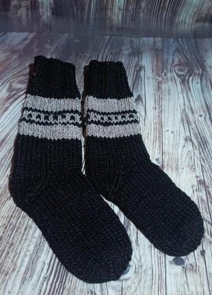 В'язані шкарпетки.