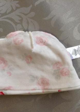 Бавовняна шапочка для немовляти дівчинки в трояндочки можливий обмін2 фото