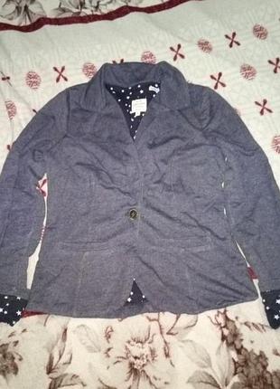 Продам стильний піджачек