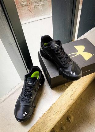 Кросівки under armour scorpio black/white2 фото