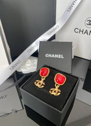 Брендовые серьги