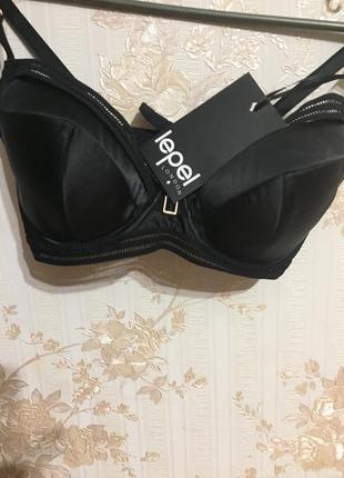 Бюстгальтер