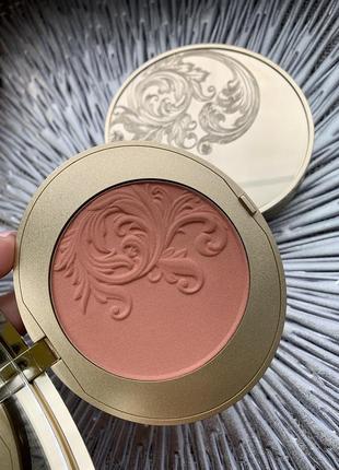 Розкішні матові румяна kiko  milano holiday fable
